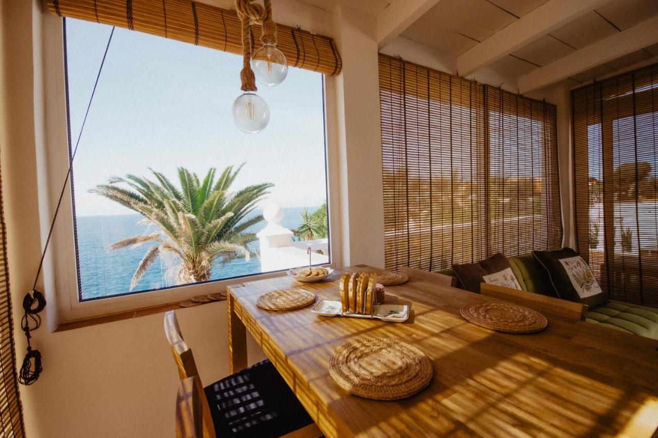 Villa Blanca Callao Salvaje