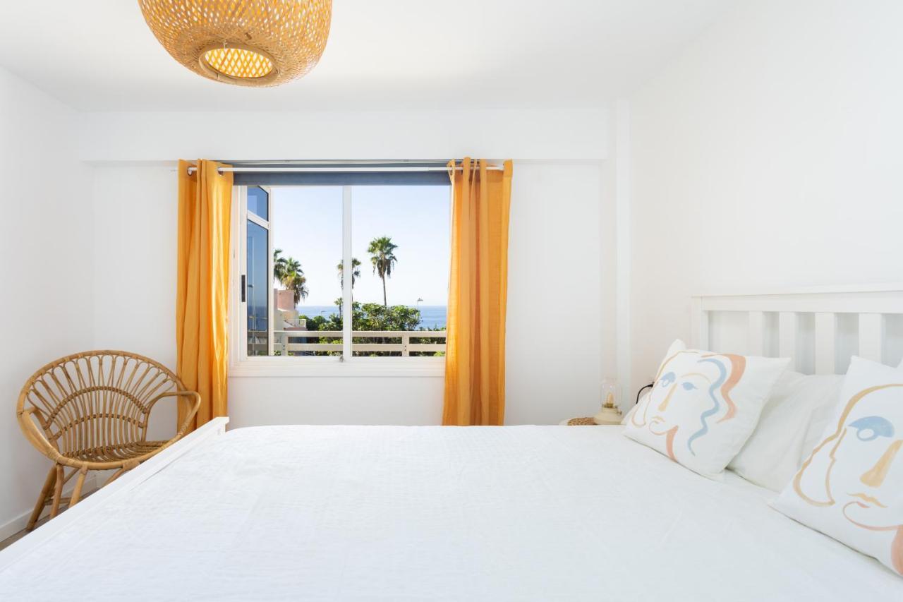 Apartment Home2book Beachfront Design&views Cristianos *