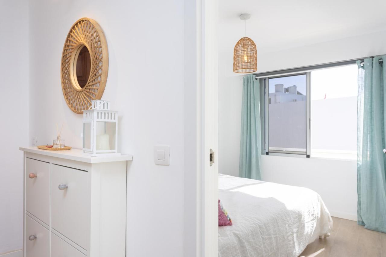Apartment Home2book Beachfront Design&views Cristianos