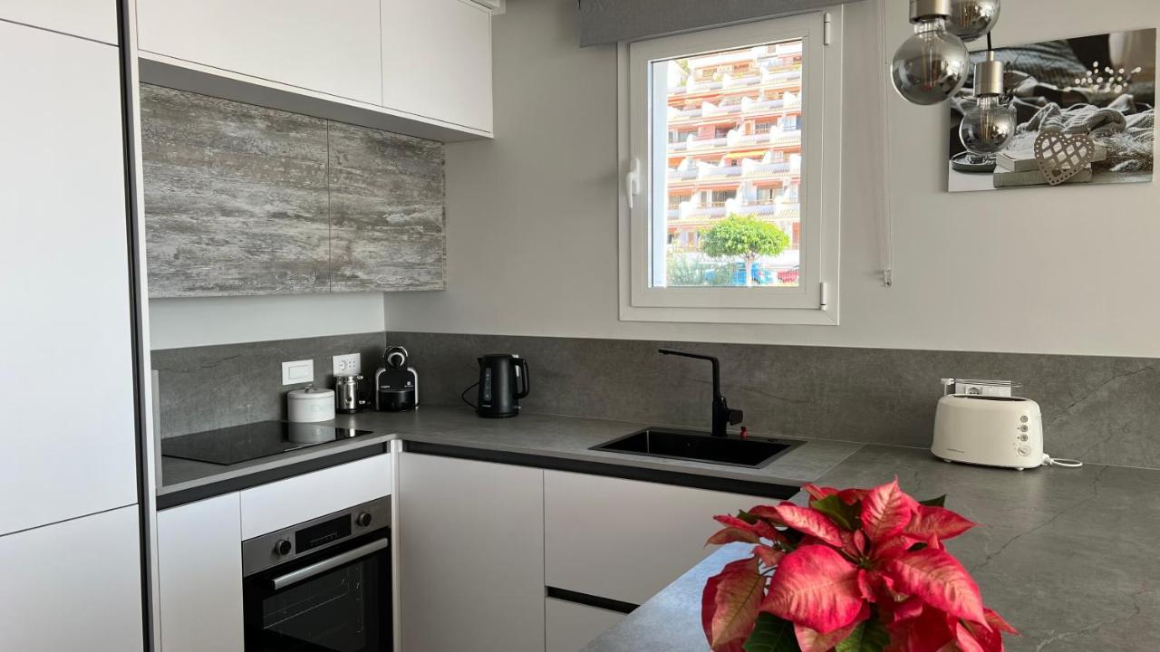 Appartement Boutique Studio, Sea Views Of Vistas And Free Wifi *