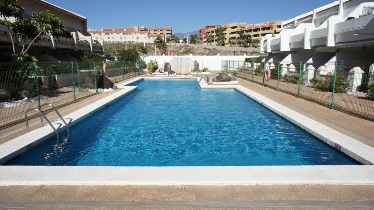 Apartamento Con Jardin Y Piscina En El Balancon Apartamento *
