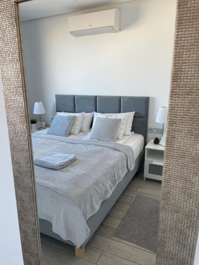 Ocean Garden Sunset - Heated Swimming Pool Free Wifi Apartment