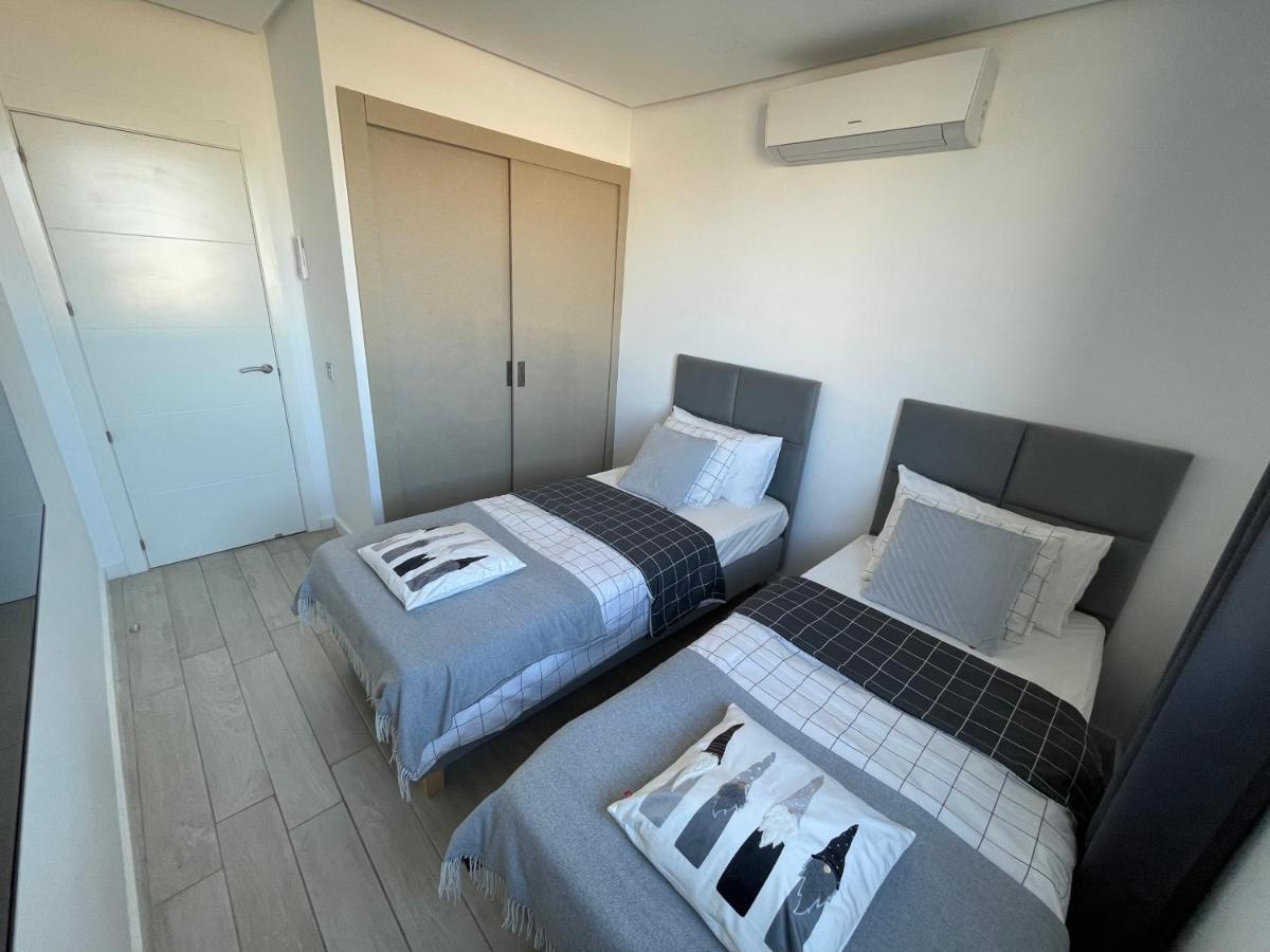 Ocean Garden Sunset - Heated Swimming Pool Free Wifi Apartment