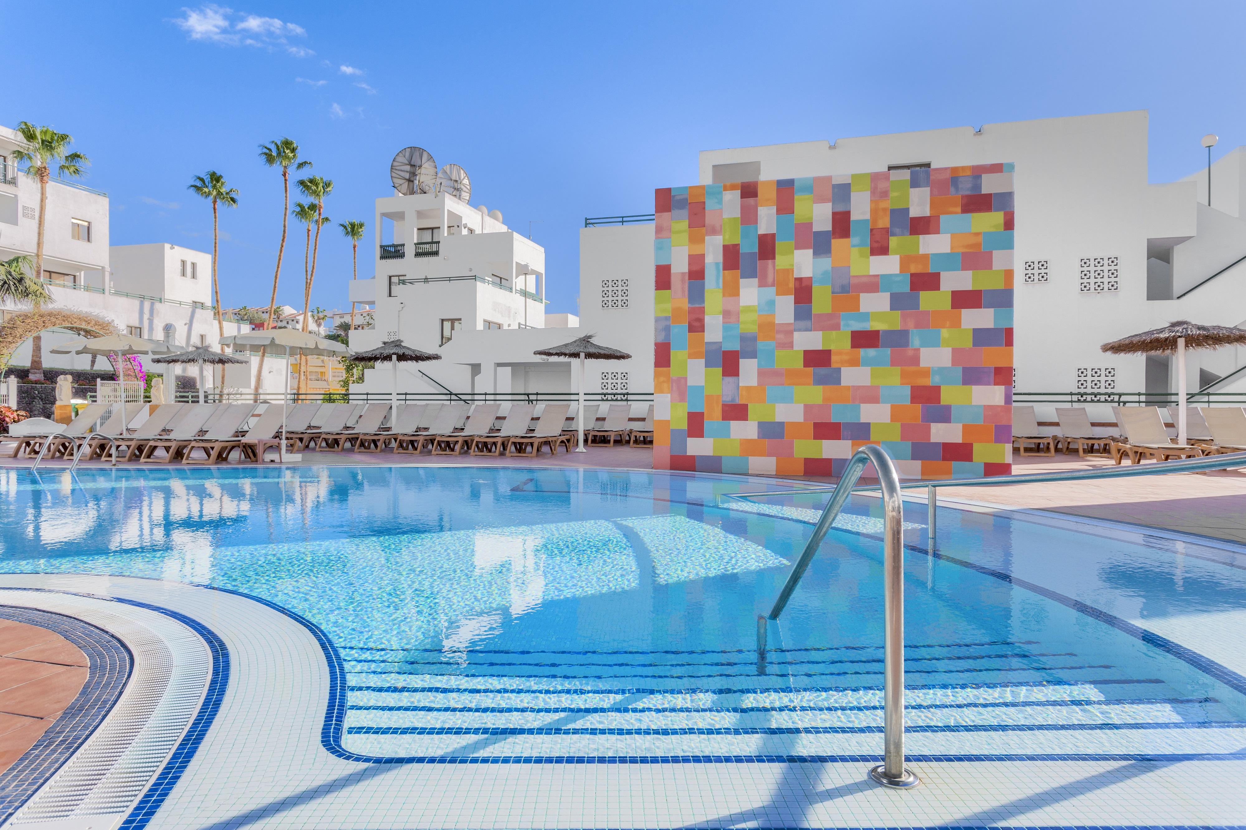 Aparthotel Sunset Bay Club 3*