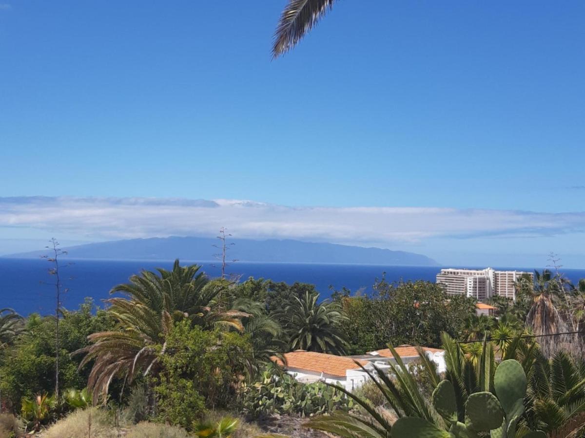 Villa Cap Ferret, Garden, Private Pool, Sea Views, Costa Adeje