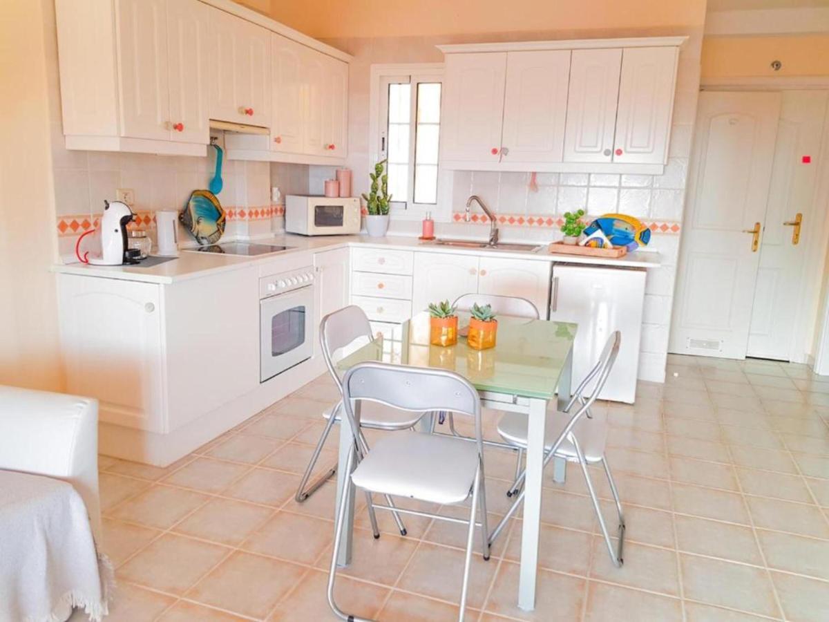 Lovely In Tenerife South Apartamento