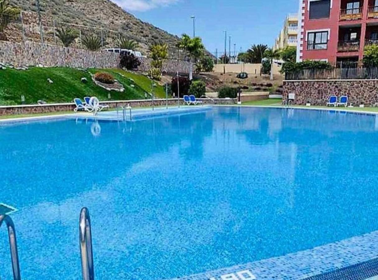 Nice Mocan, Garage, Pool, Fiber, Padel, Air Con Appartement