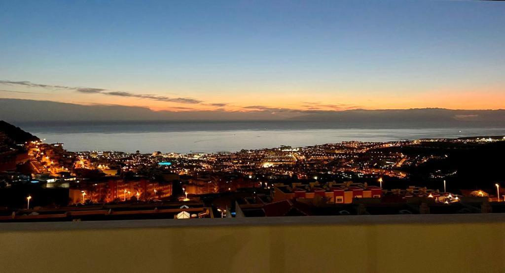 Luxury Sunset View, Wifi Free Apartment Costa Adeje (Tenerife)