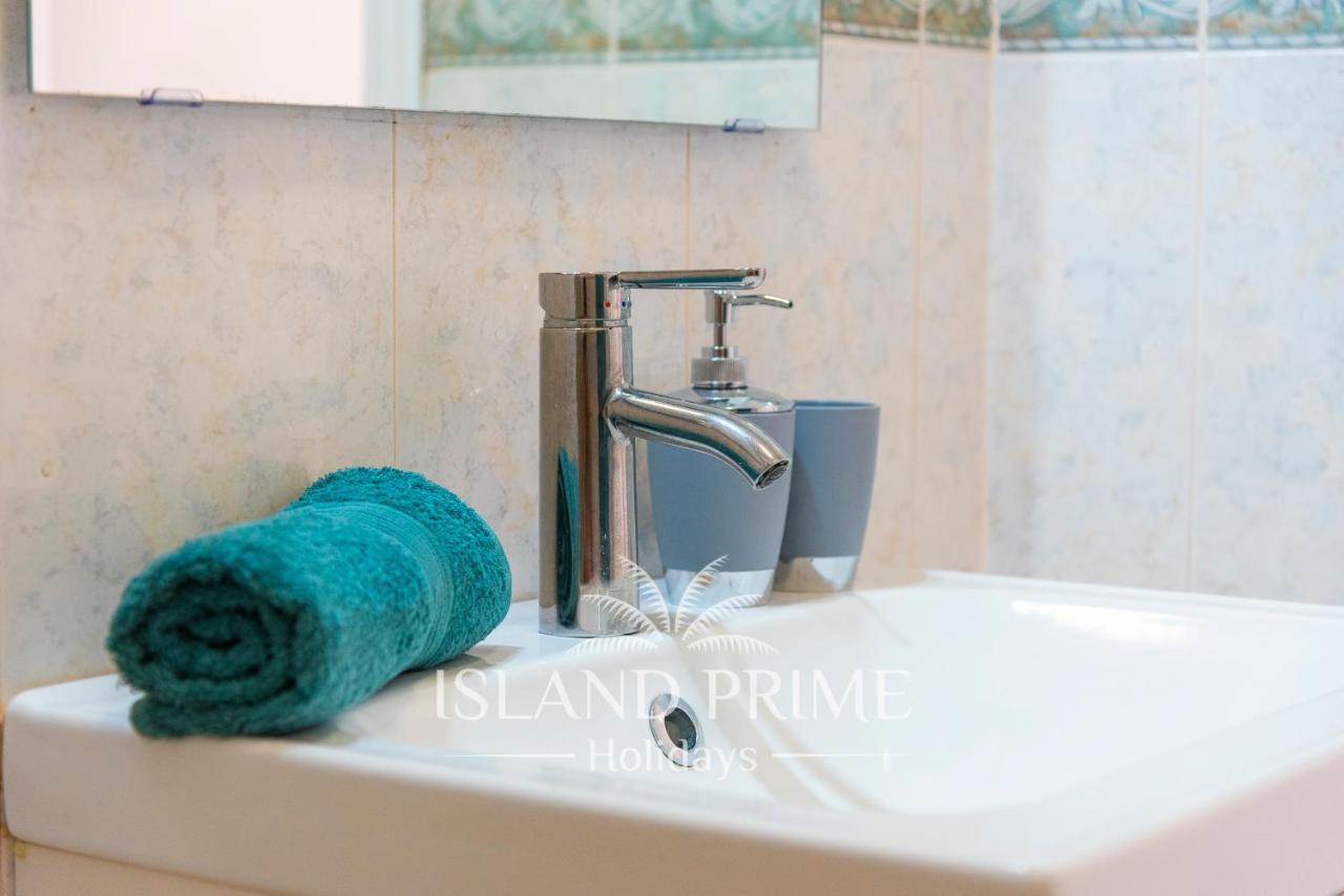 Lovely In Golf Del Sur Pp126 Apartment San Miguel de Abona