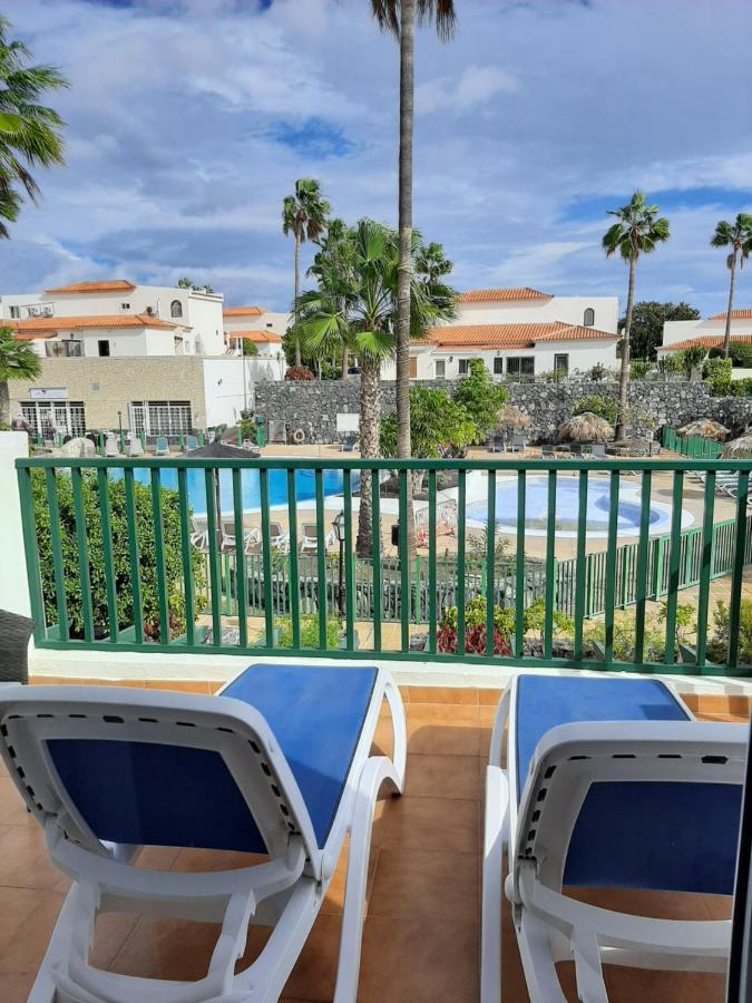 Apartment Adelfas 2