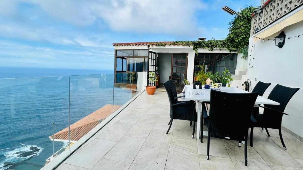 The Cliff Casa Marag *
