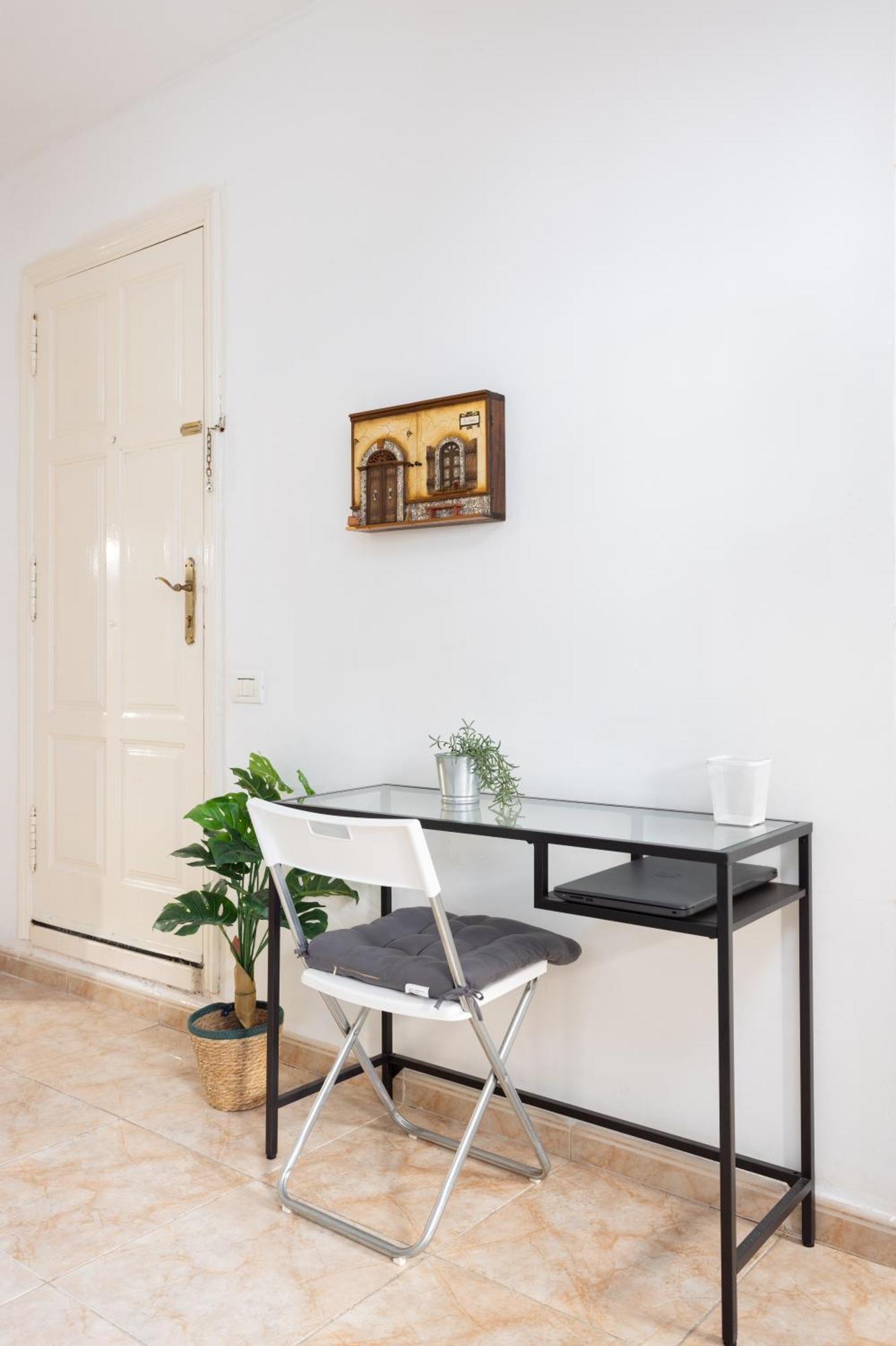 Costa Apartment *