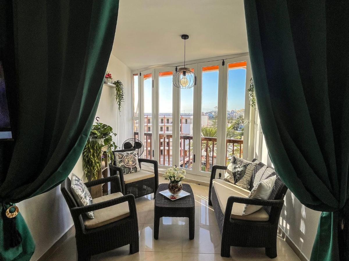 Luxory Dreamy Sunset, Seafront, Direct Access To The Promenade,wifi,pool,free Parking