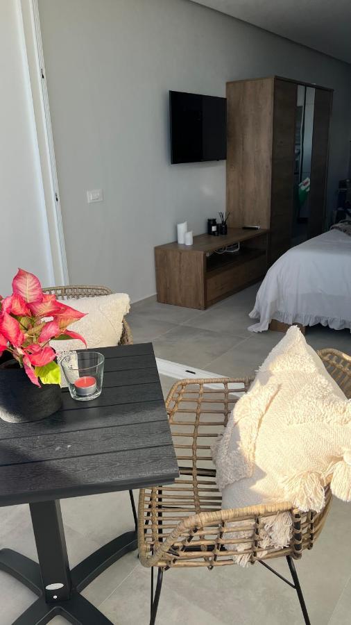 Appartement Boutique Studio, Sea Views Of Vistas And Free Wifi *