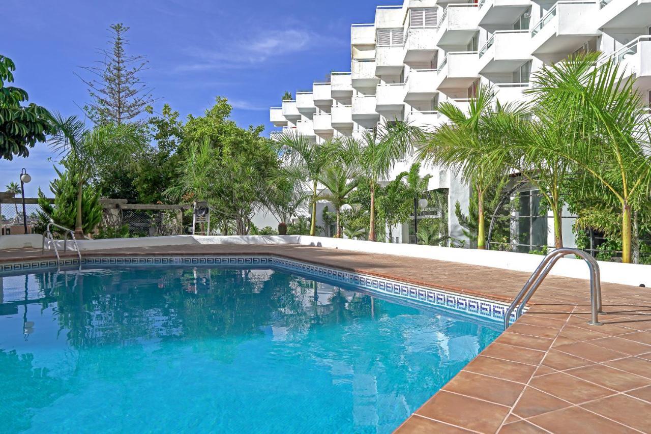 Royal Americas Near The Playa Feñabe