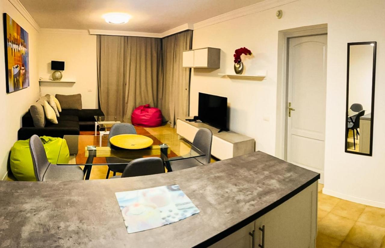 Oasis Ocean Breeze Apartment *