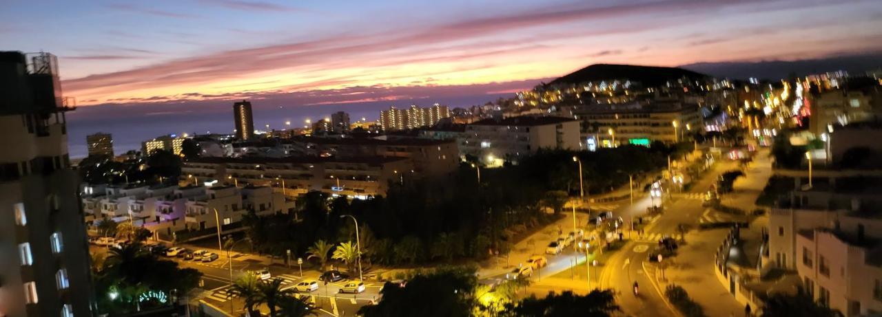 Exclusive Penthouse In Downtown Cristianos Apartment