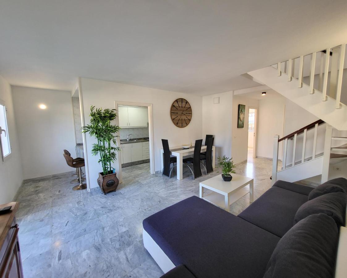 Exclusive Penthouse In Downtown Cristianos Apartment