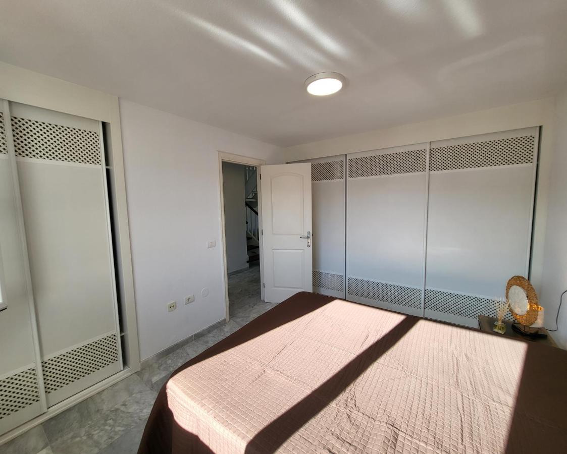 Exclusive Penthouse In Downtown Cristianos Apartment