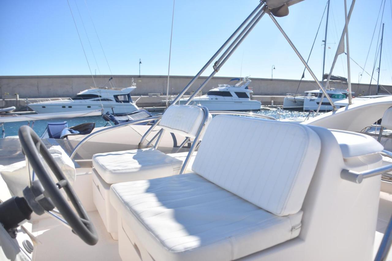 Luxury Yacht Kamikara San Miguel de Abona