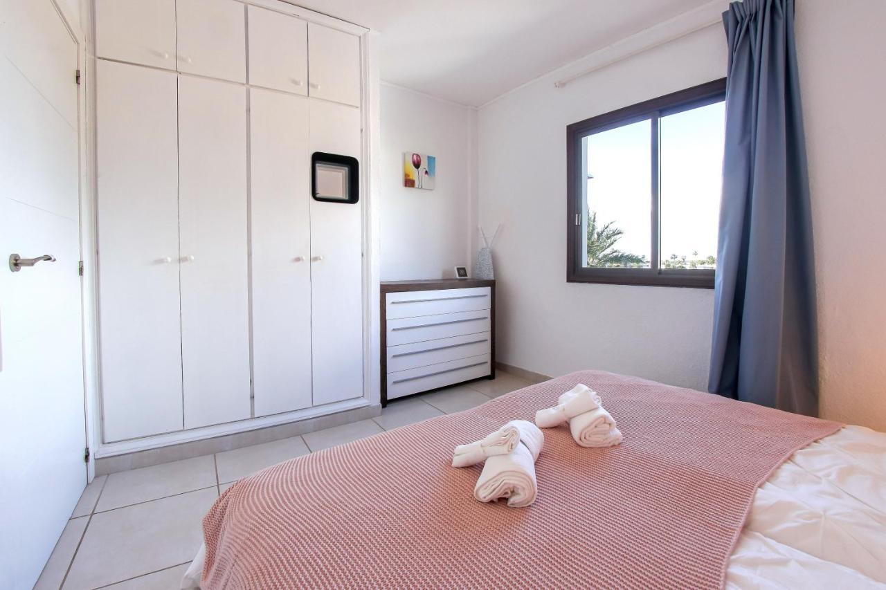 2 Bedroom Flat With Big Pools And Big Terrace Parque Don Jose, 313 Сasa de vacaciones