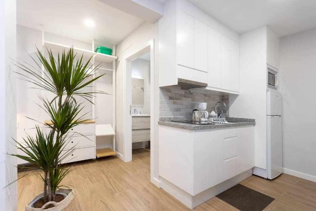Apartment Sunnyland Martianez 2 *