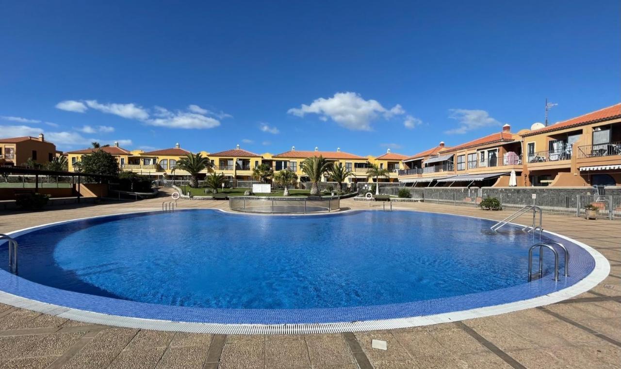 Tenerife Sud - *