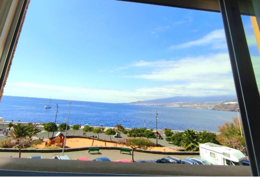 Primera Linea De Playa Con Vistas Al Mar Y Plaza De Garaje Radazul