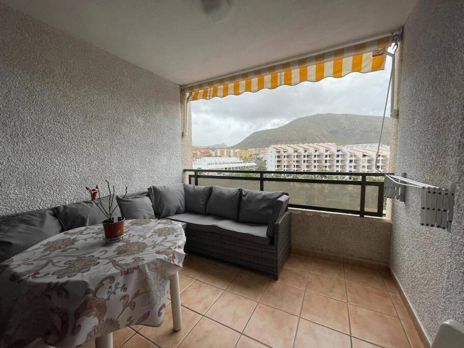 Lovely In The Heart Of Cristianos Apartment