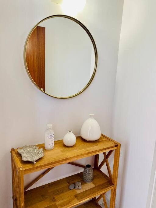 Estudio Con Amplia Terraza En Appartement *