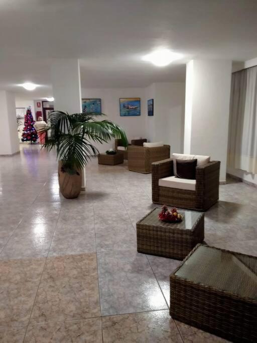 Apartamento Con Vistas Al Mar *