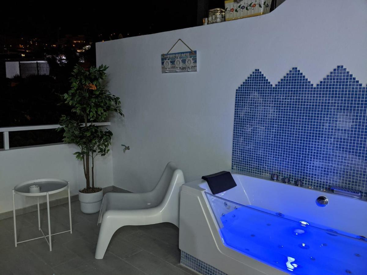 Jacuzzi Suite, Sueno De Pakito Apartment