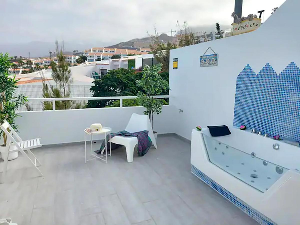 Apartment Jacuzzi Suite, Sueno De Pakito *