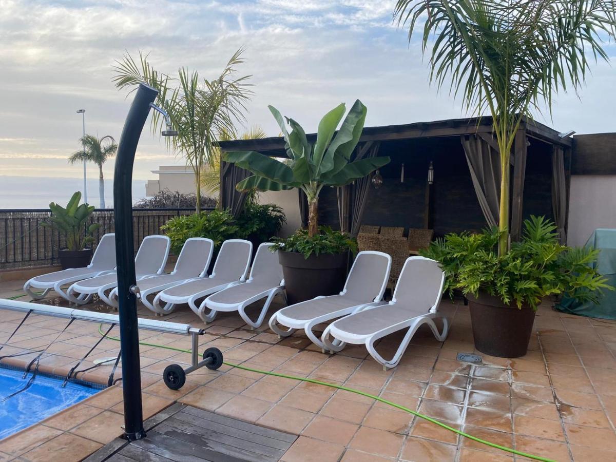 Villa Self Catering Luxury In The Beautiful Area Of Puerto Santiago Tenerife With 5 Bedrooms 2 Sofabeds For Up To 10 Guests Private Swimming Pool And Many Other Activities To Entertain The Family Secure Parking For 2 Cars And Disabled Access Througho