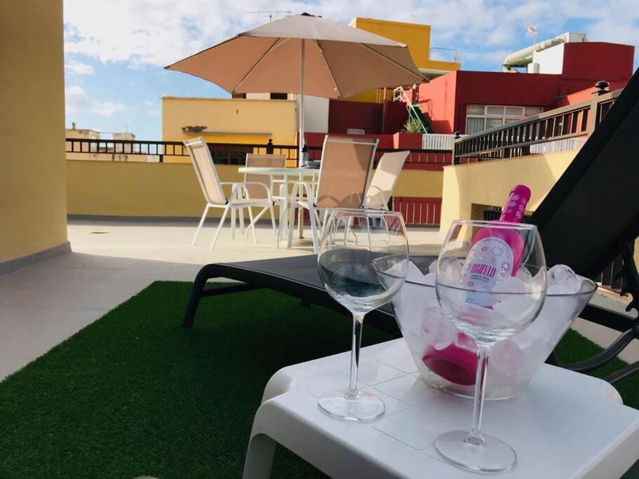 Estudio Con Amplia Terraza En Appartement *
