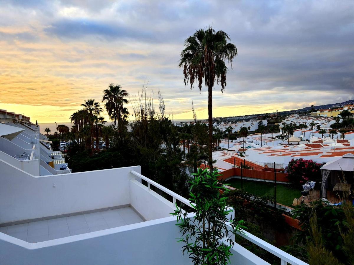Jacuzzi Suite, Sueno De Pakito Apartment Costa Adeje (Tenerife)