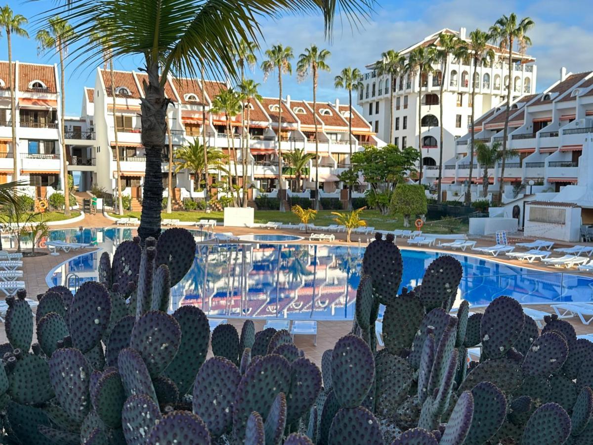 Apartment Sunny 2-bedroom In Parque Santiago Ii