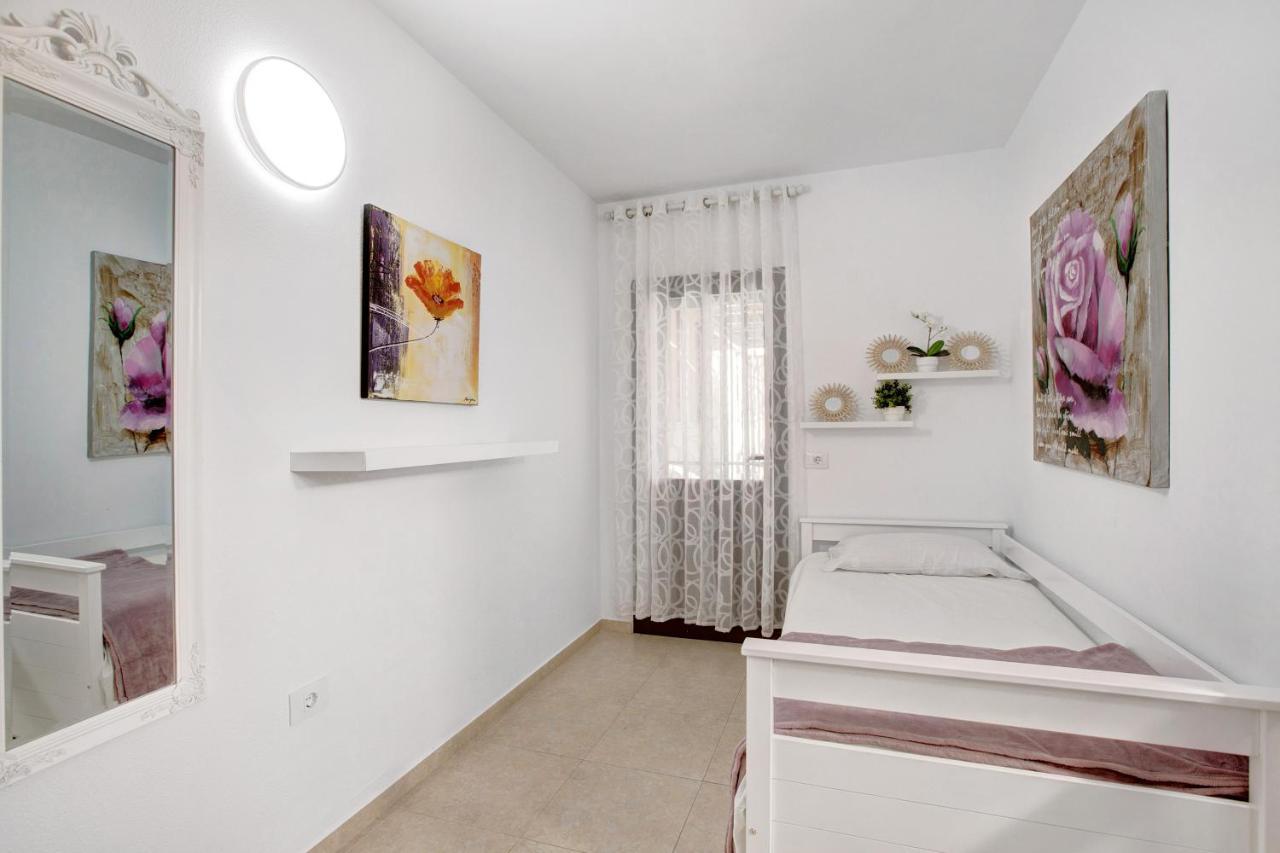 Apartament Guimar Large Terrace Apartment *