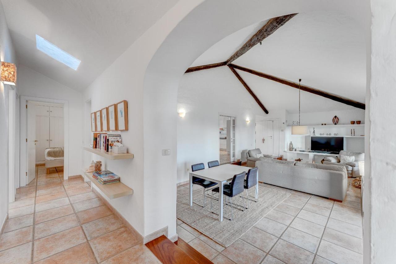Charming With Private And Heated Pool *