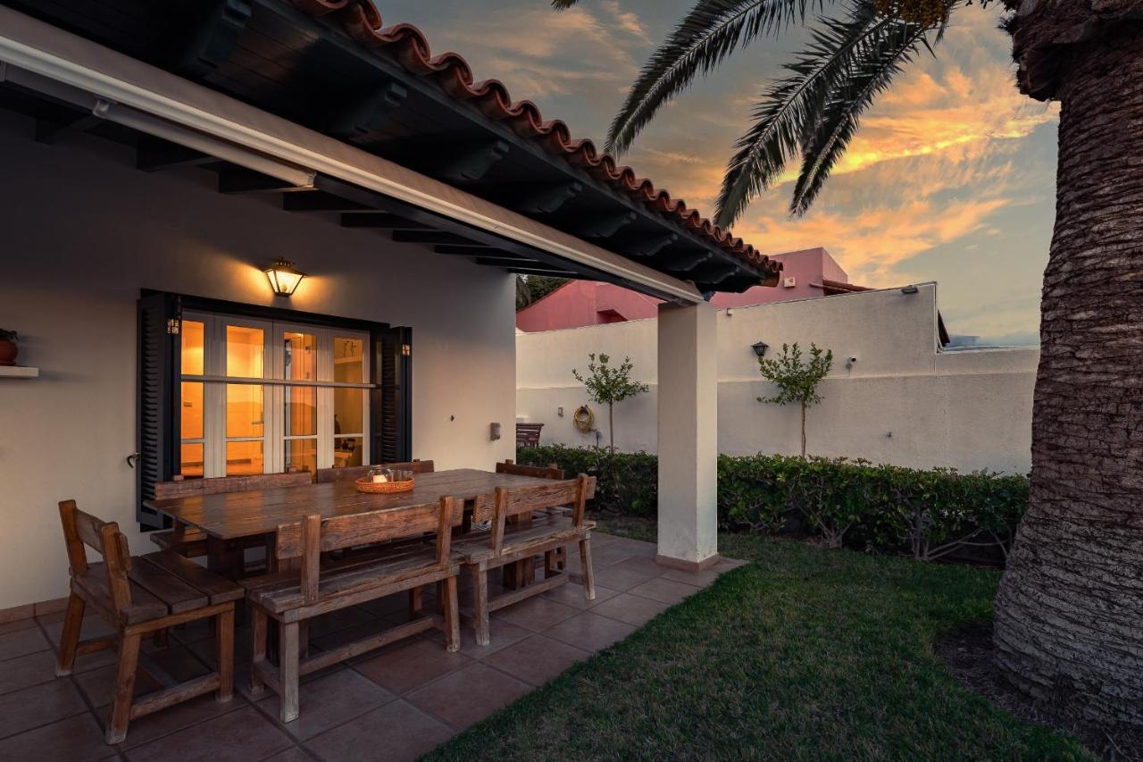 Charming With Private And Heated Pool Villa *
