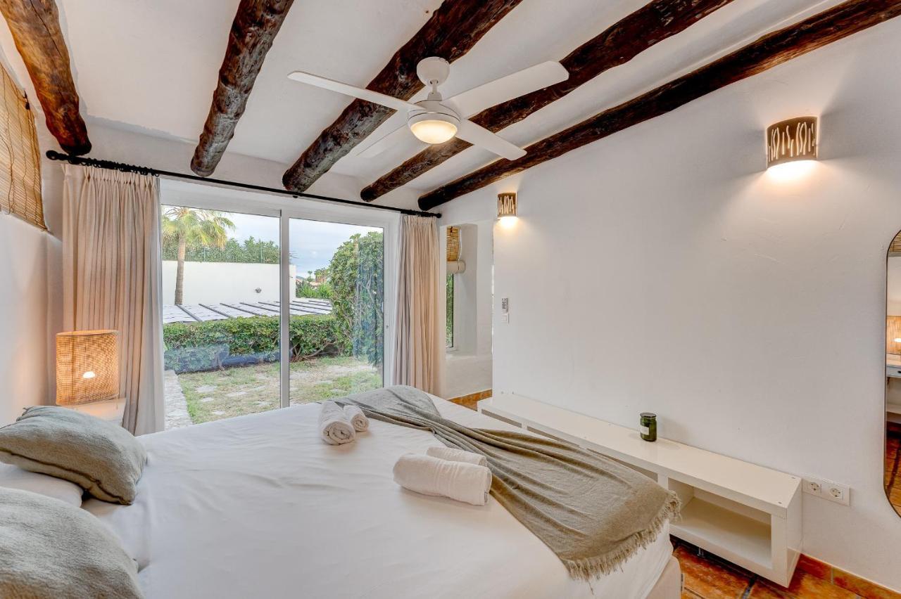 Villa Charming With Private And Heated Pool *