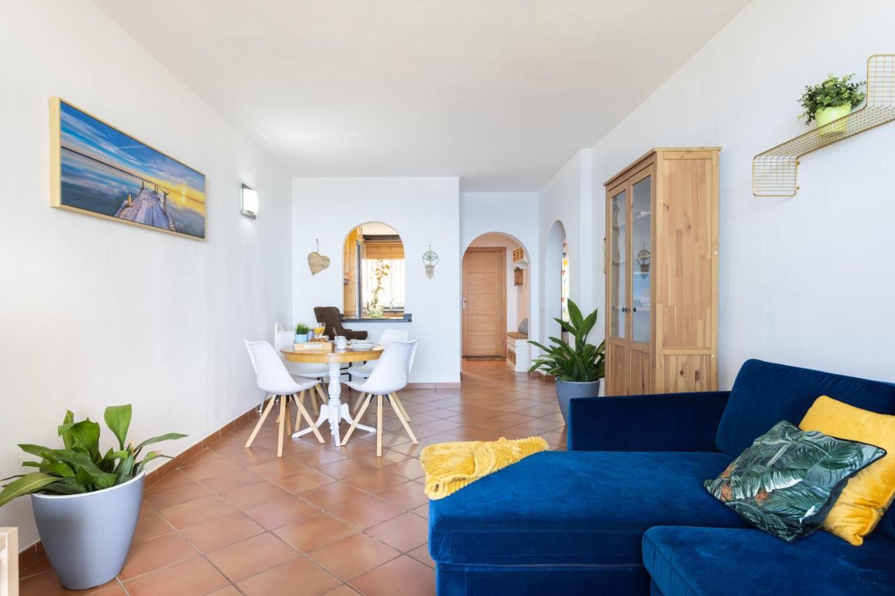 Home2book Stunning Sea View Appartement