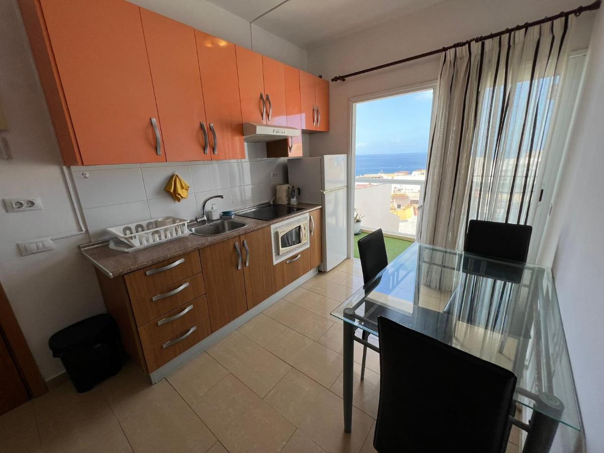 Alcamar Privada Con Bano Compartido Cerca Al Mar! *