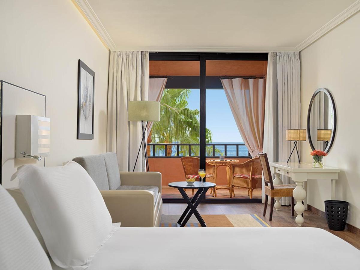 H10 Palace Hotel 4*