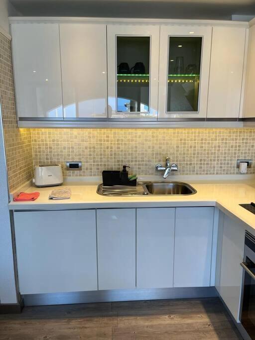 A/c - Fibra - Smarttv - Modern Apartment *