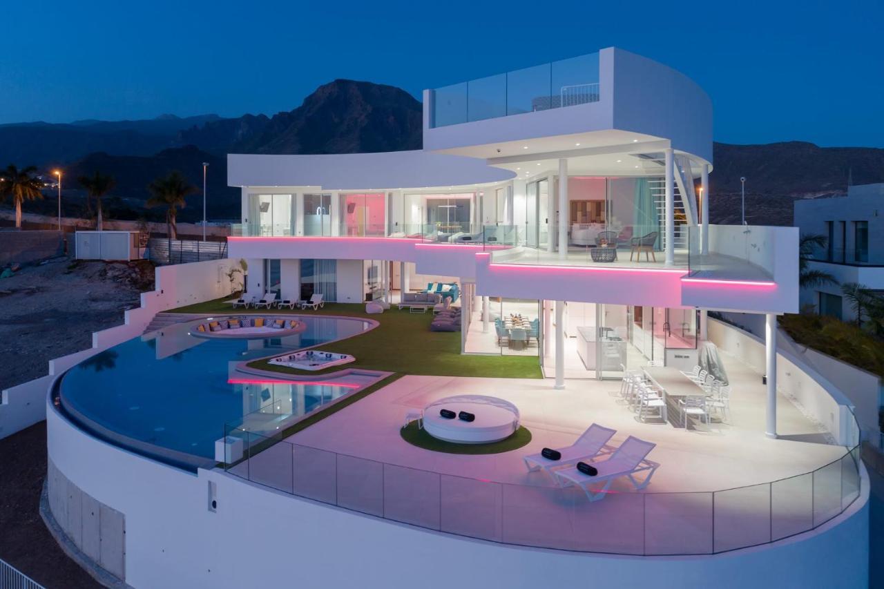 Villa Karat Fibonacci Costa Adeje (Tenerife)