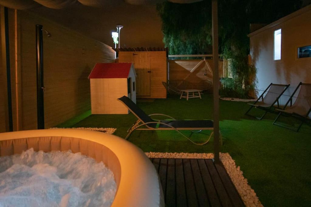 Appartement Private Paradise On Cozy Campsite, Jacuzzi, Netflix