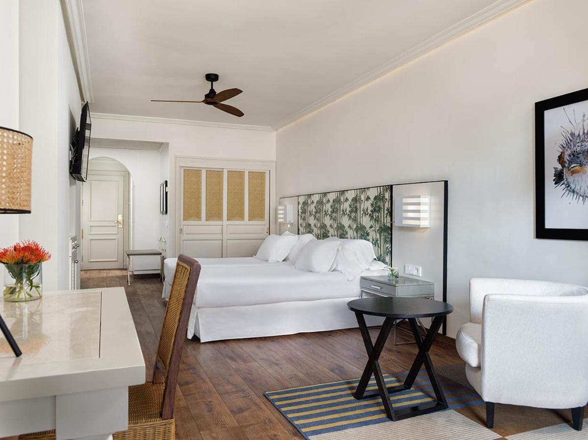 Hotel H10 Palace 4*