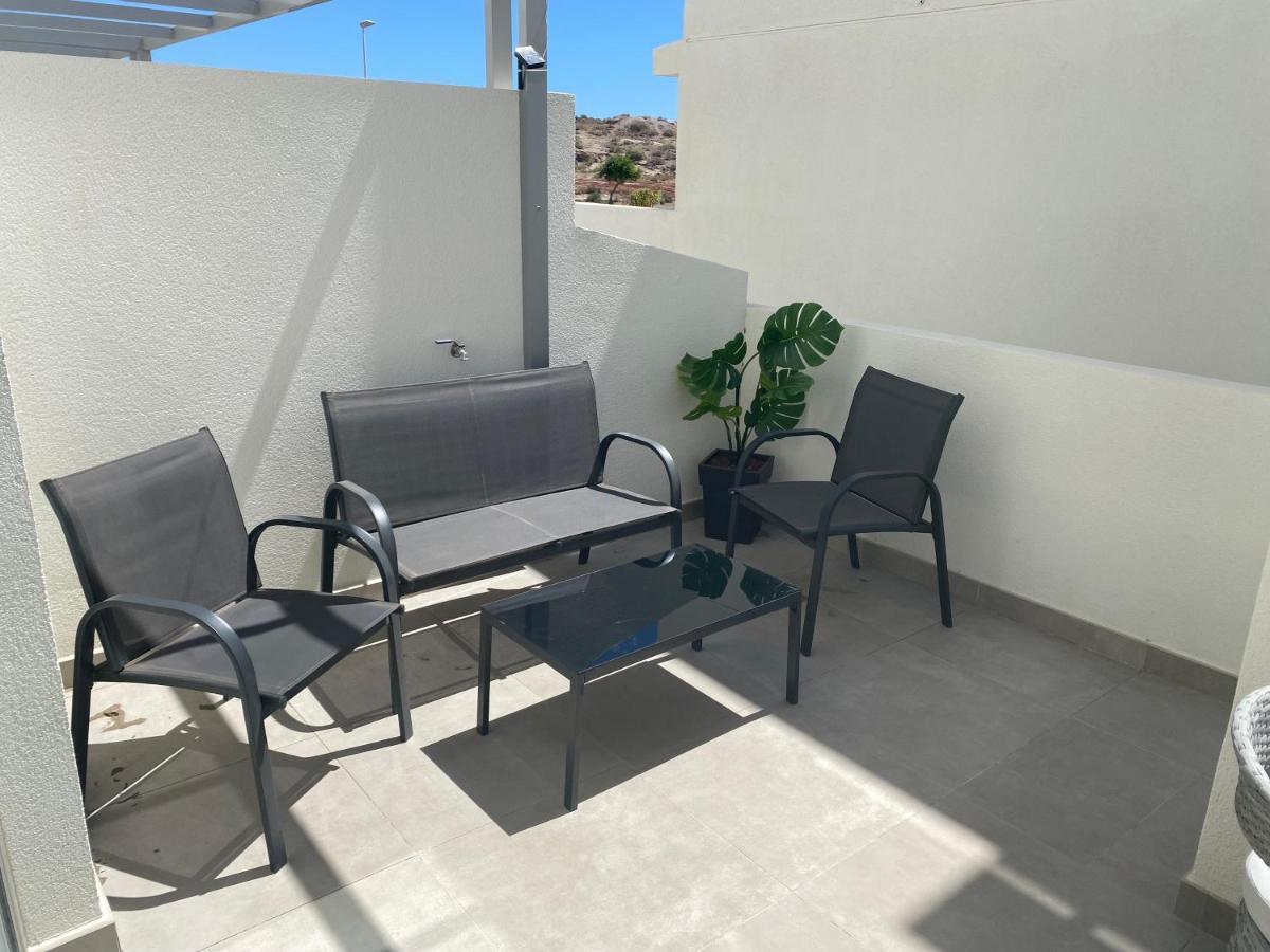 Home2book Sophia Green's House, Pool&terrace Hébergement de vacances