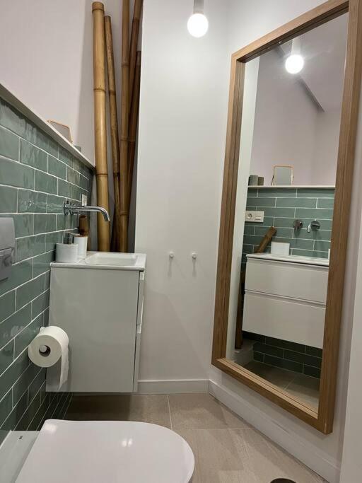 Detail Apartment *